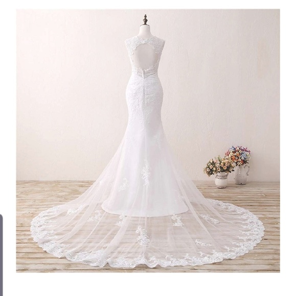 Lace Wedding dress - Picture 4 of 4